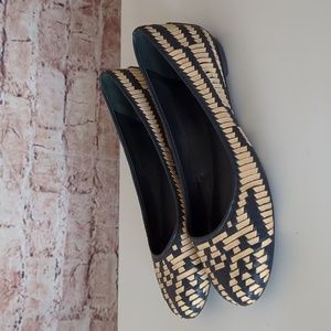 TORY BURCH WOVEN Size 7 1/2